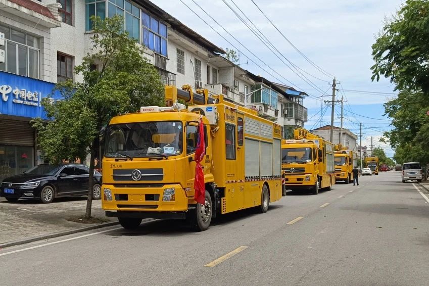 连续奋战又出发 盈峰环境紧急驰援湘潭涓水决口